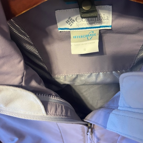 COPY - New never used Columbia wind and water proof Omnia technology size S jac… - Picture 3 of 7